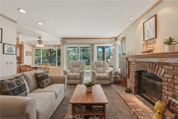 20530 Caitlin, Saugus, California 91350