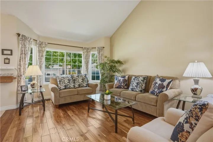 20530 Caitlin, Saugus, California 91350
