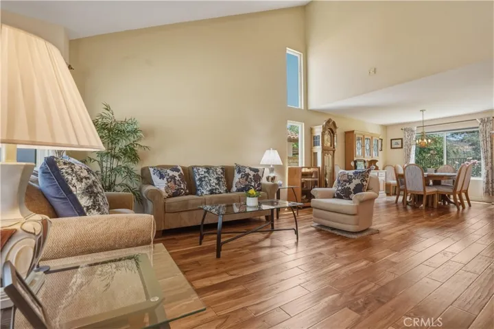 20530 Caitlin, Saugus, California 91350