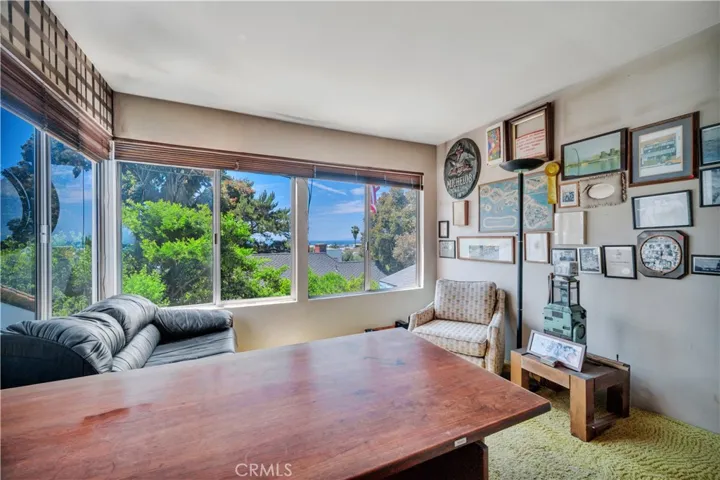 744 10th, Manhattan Beach, California 90266