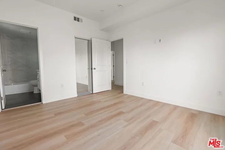 1265 Browning Boulevard 1/4, Los Angeles, California 90037