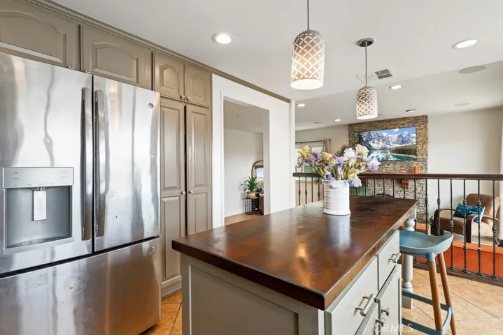 25502 Sawmill Lane, Lake Forest, California 92630