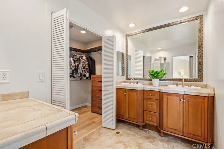 25502 Sawmill Lane, Lake Forest, California 92630