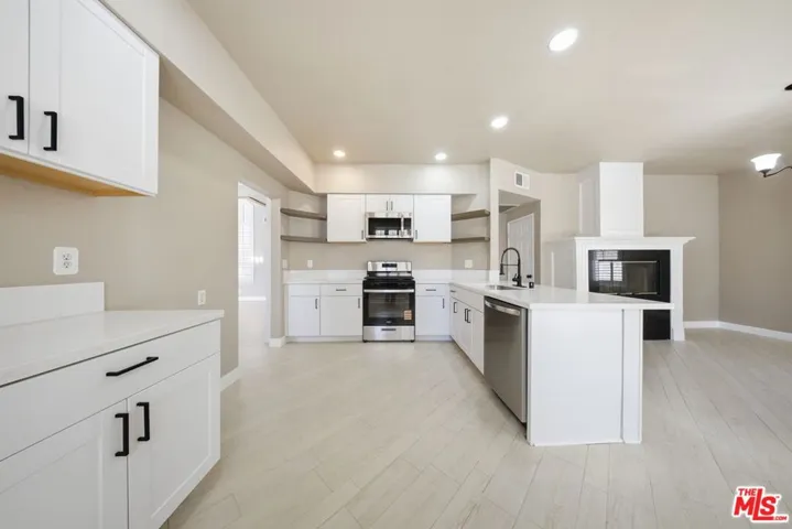 38855 Calistoga Street, Palmdale, California 93551