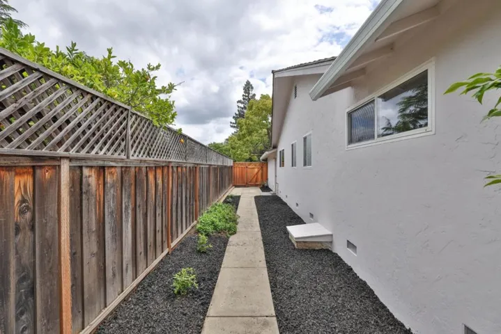 19089 Brookhaven Drive, Saratoga, California 95070