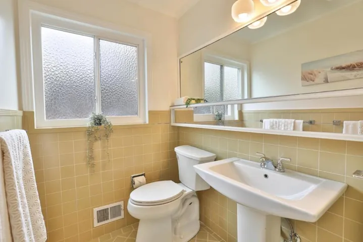 19089 Brookhaven Drive, Saratoga, California 95070