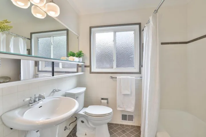 19089 Brookhaven Drive, Saratoga, California 95070