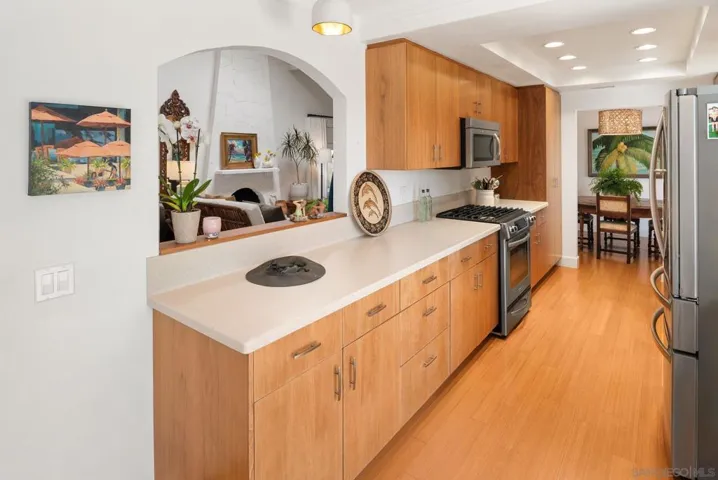 1858 Laurel Rd, Oceanside, California 92054