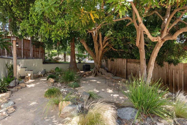 1858 Laurel Rd, Oceanside, California 92054