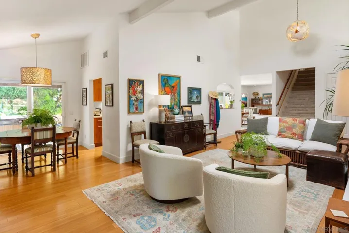 1858 Laurel Rd, Oceanside, California 92054