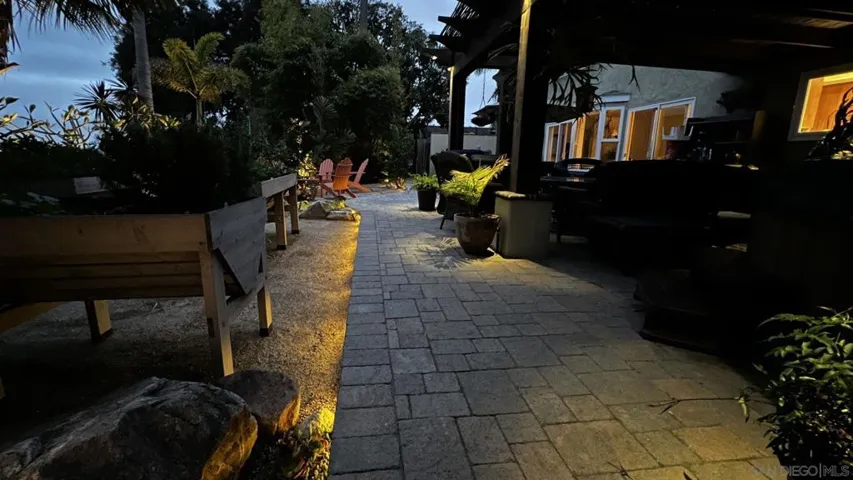 1858 Laurel Rd, Oceanside, California 92054
