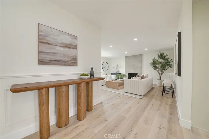 2113 S Forest, Santa Ana, California 92704