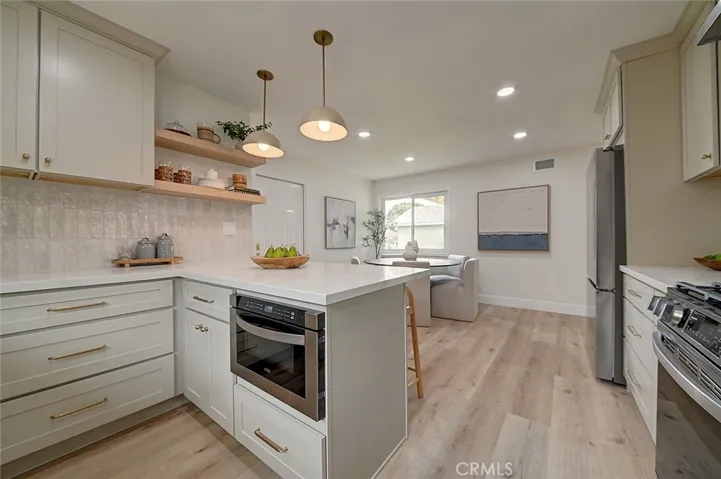 2113 S Forest, Santa Ana, California 92704