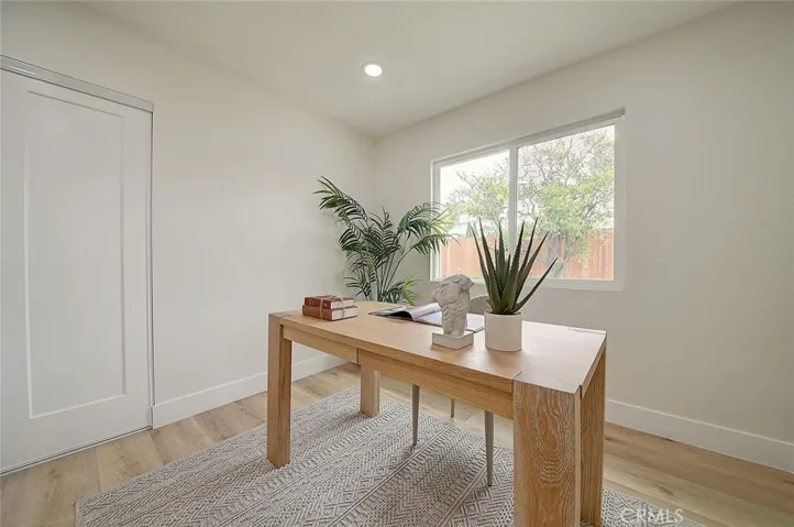 2113 S Forest, Santa Ana, California 92704