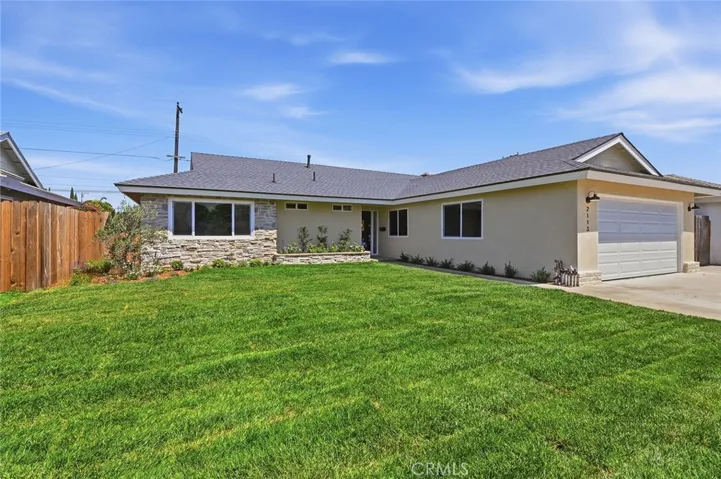 2113 S Forest, Santa Ana, California 92704