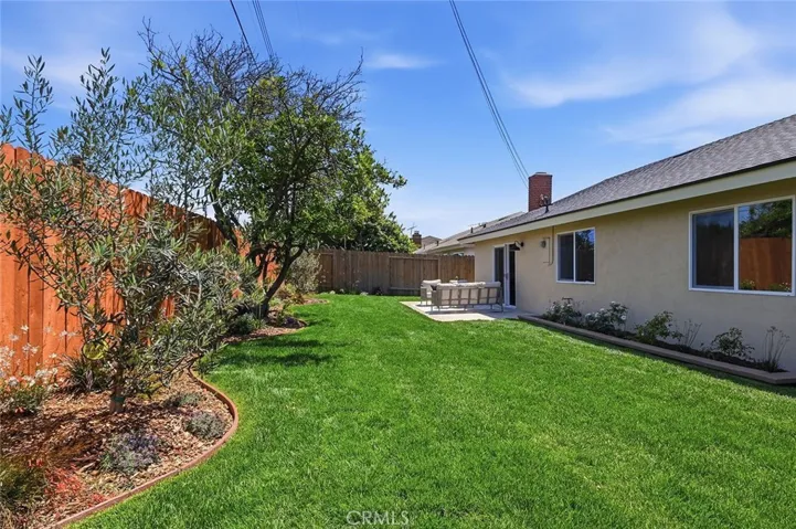 2113 S Forest, Santa Ana, California 92704