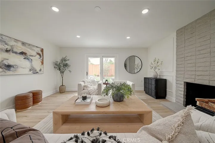 2113 S Forest, Santa Ana, California 92704