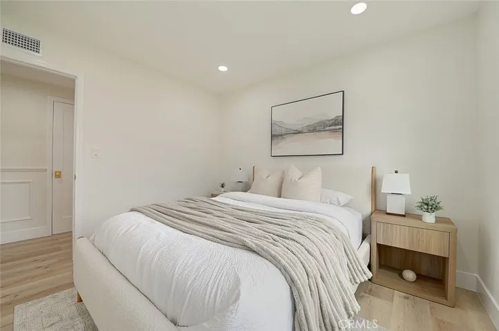 2113 S Forest, Santa Ana, California 92704