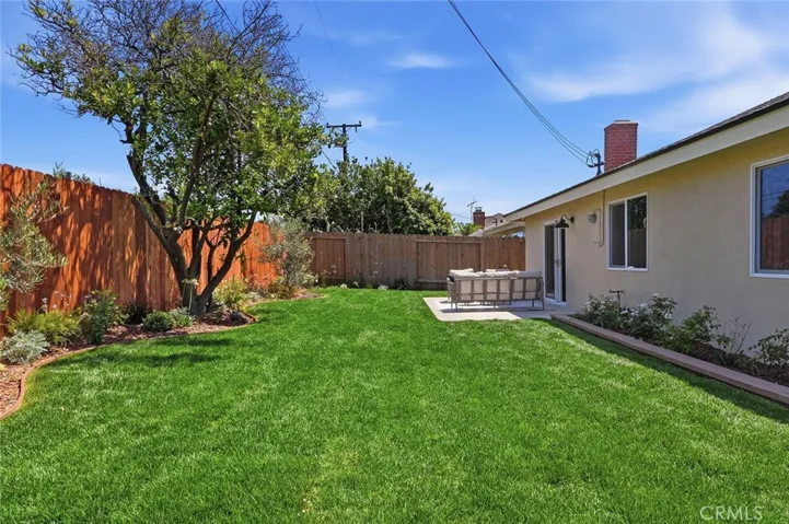 2113 S Forest, Santa Ana, California 92704