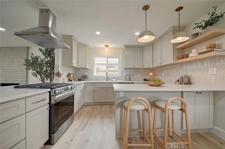 2113 S Forest, Santa Ana, California 92704