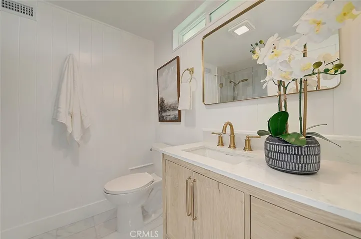 2113 S Forest, Santa Ana, California 92704