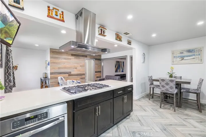 15517 S Denver, Gardena, California 90248