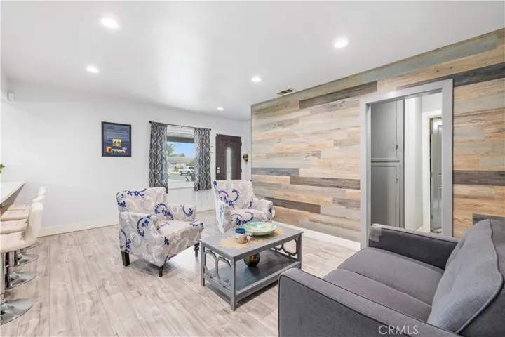 15517 S Denver, Gardena, California 90248