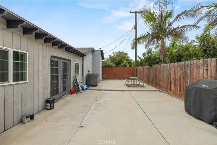 15517 S Denver, Gardena, California 90248