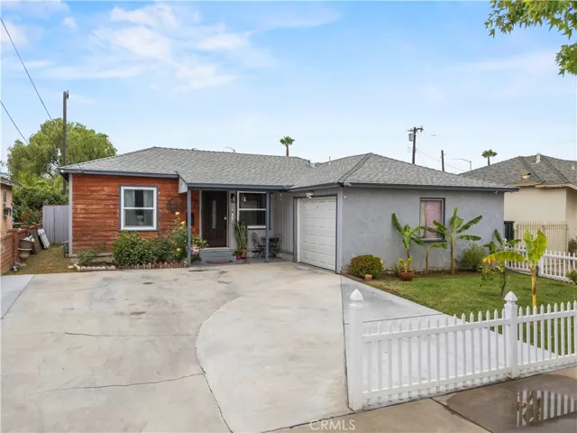 15517 S Denver, Gardena, California 90248