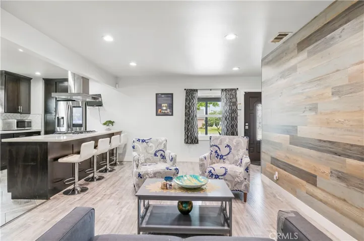 15517 S Denver, Gardena, California 90248