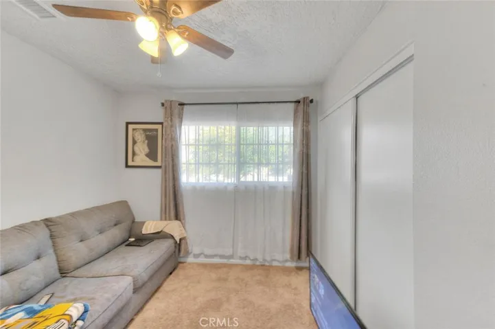 15800 Inyo, Victorville, California 92395