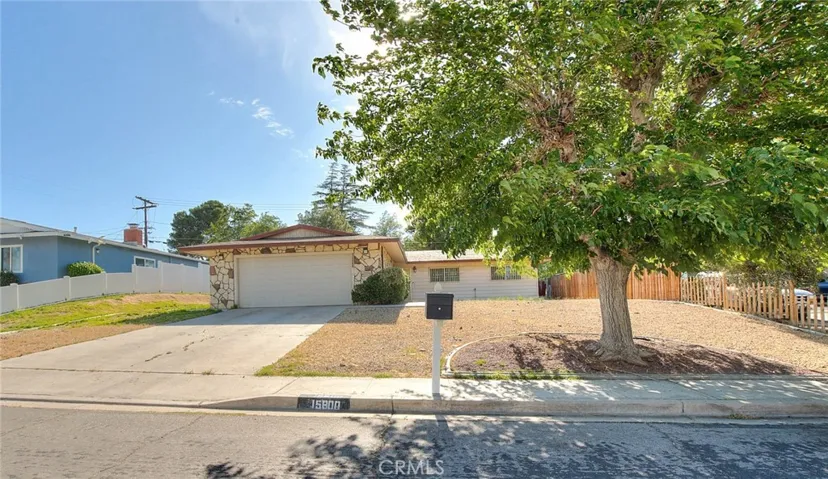 15800 Inyo, Victorville, California 92395