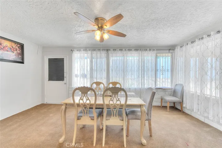 15800 Inyo, Victorville, California 92395