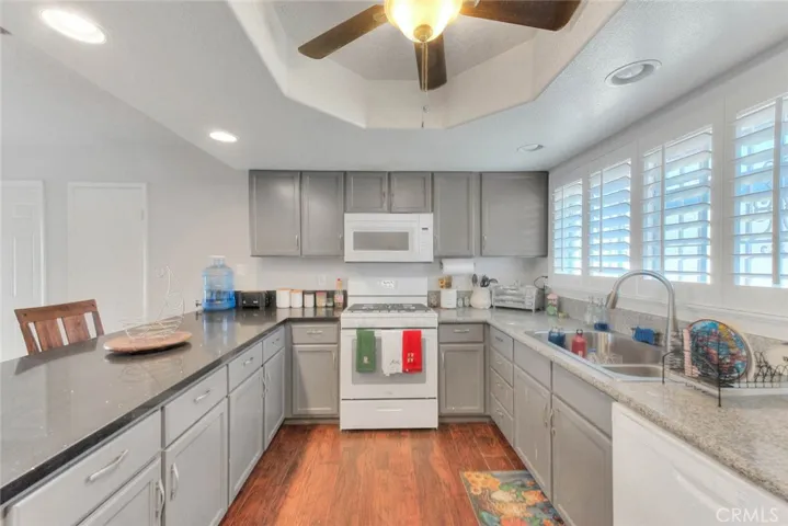15800 Inyo, Victorville, California 92395