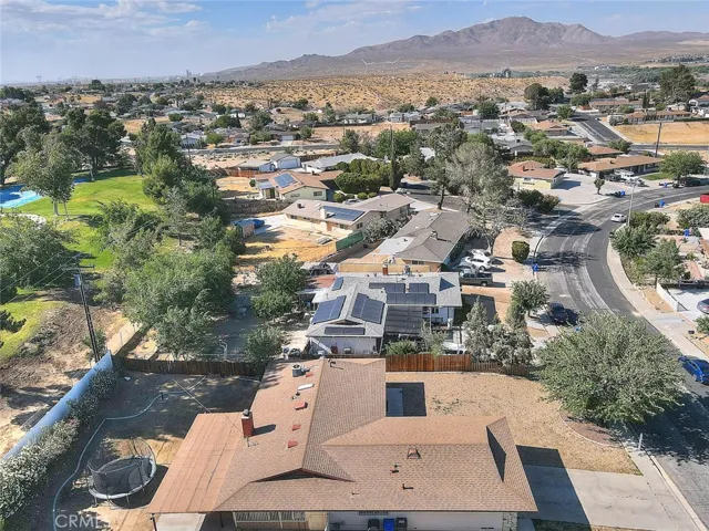 15800 Inyo, Victorville, California 92395