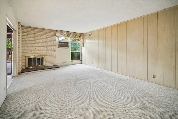 14860 Novice Street, North Hills, California 91343