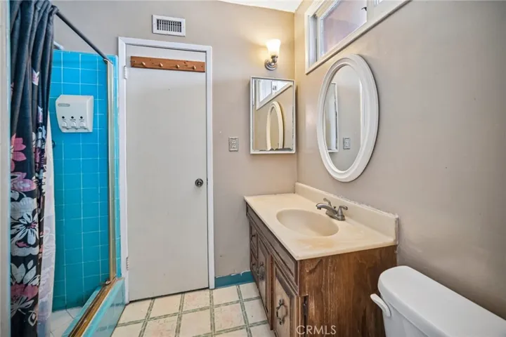 14860 Novice Street, North Hills, California 91343
