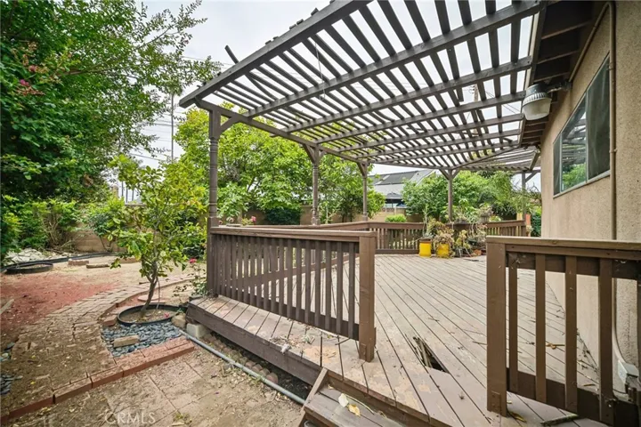 14860 Novice Street, North Hills, California 91343