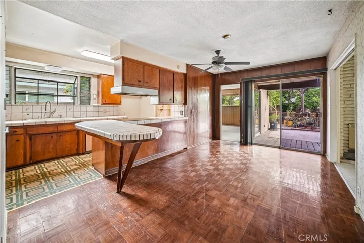 14860 Novice Street, North Hills, California 91343