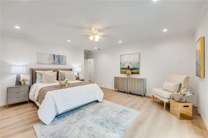 4705 Whitewood, Long Beach, California 90808