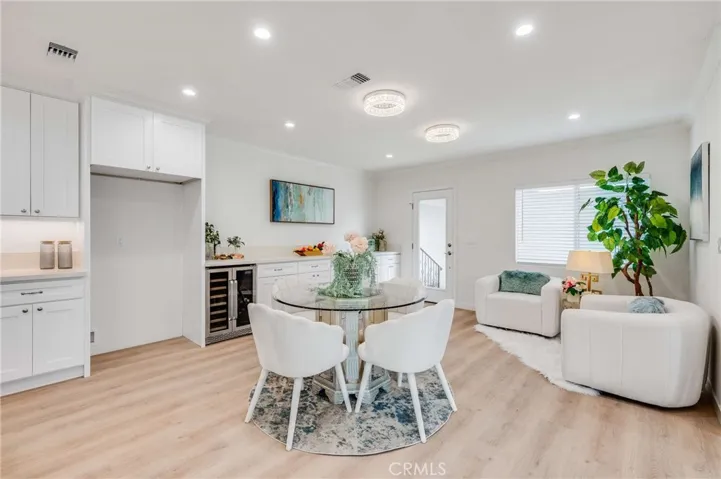 4705 Whitewood, Long Beach, California 90808