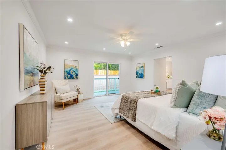 4705 Whitewood, Long Beach, California 90808