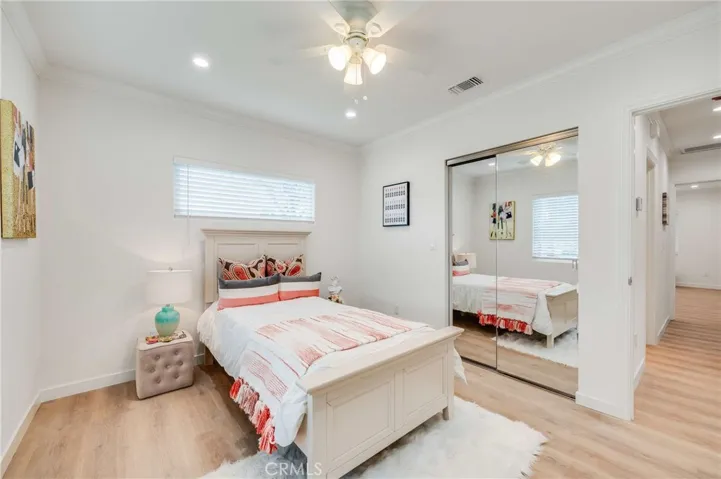4705 Whitewood, Long Beach, California 90808