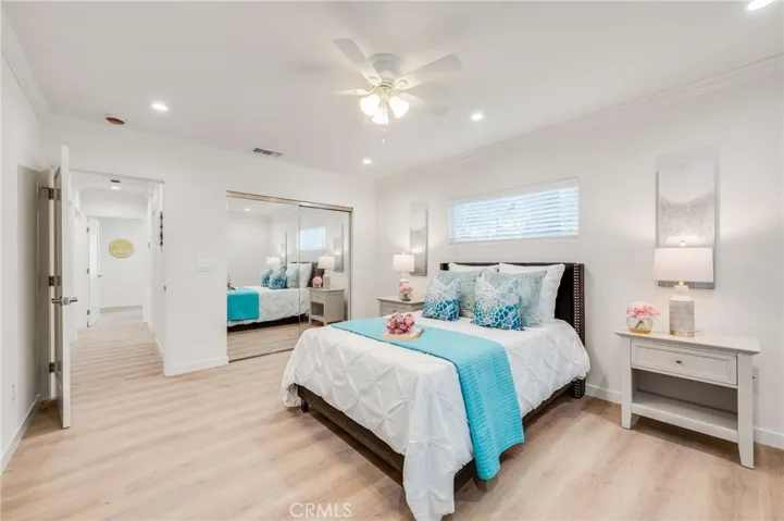 4705 Whitewood, Long Beach, California 90808