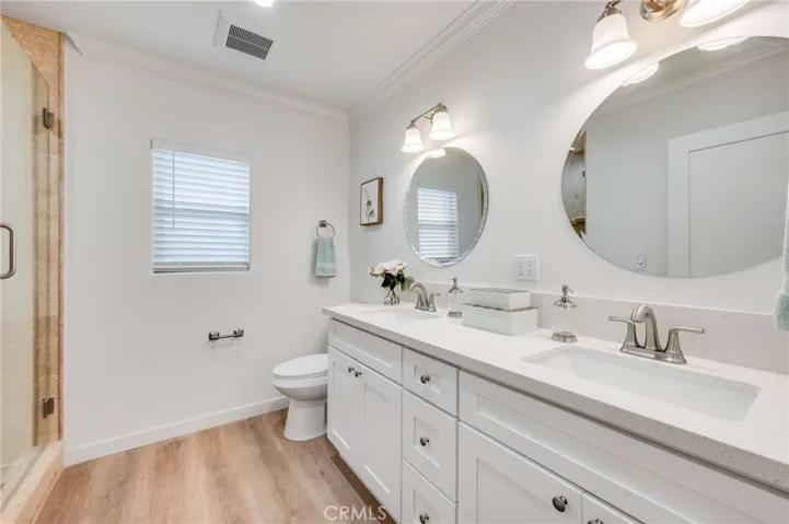 4705 Whitewood, Long Beach, California 90808