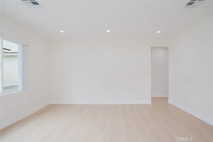 7738 Wyngate, Tujunga, California 91042