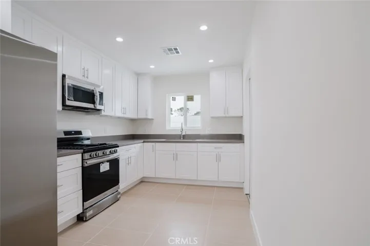 7738 Wyngate, Tujunga, California 91042