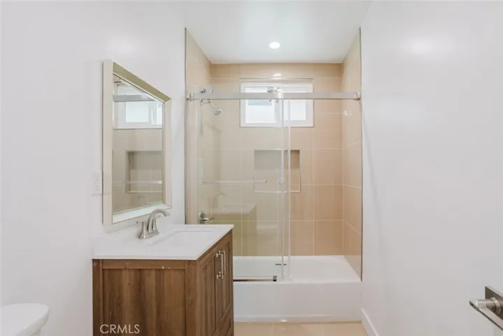 7730 Wyngate, Tujunga, California 91042