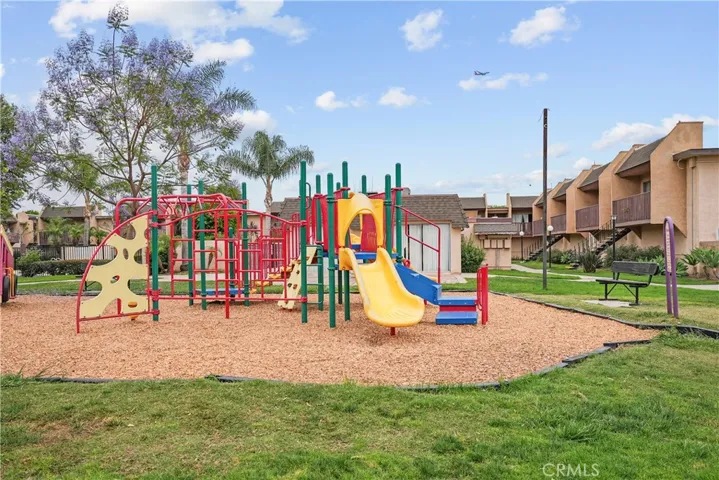 801 S Lyon A213, Santa Ana, California 92705