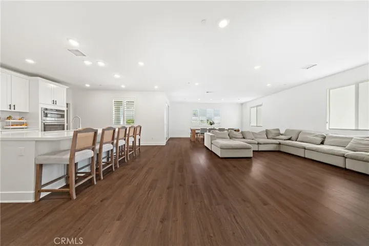 33067 Chartreuse, Winchester, California 92596